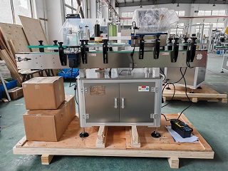 2026.1.29新加坡立式圆瓶不干胶贴标机+转盘2台